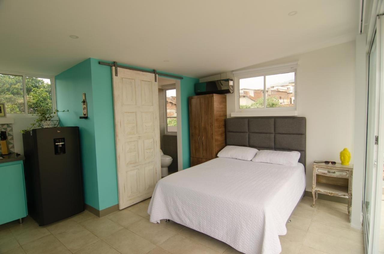 Moonshine Boutique Hostal Cali Exterior foto